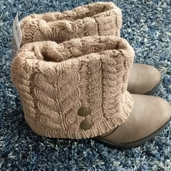 New Mukluks